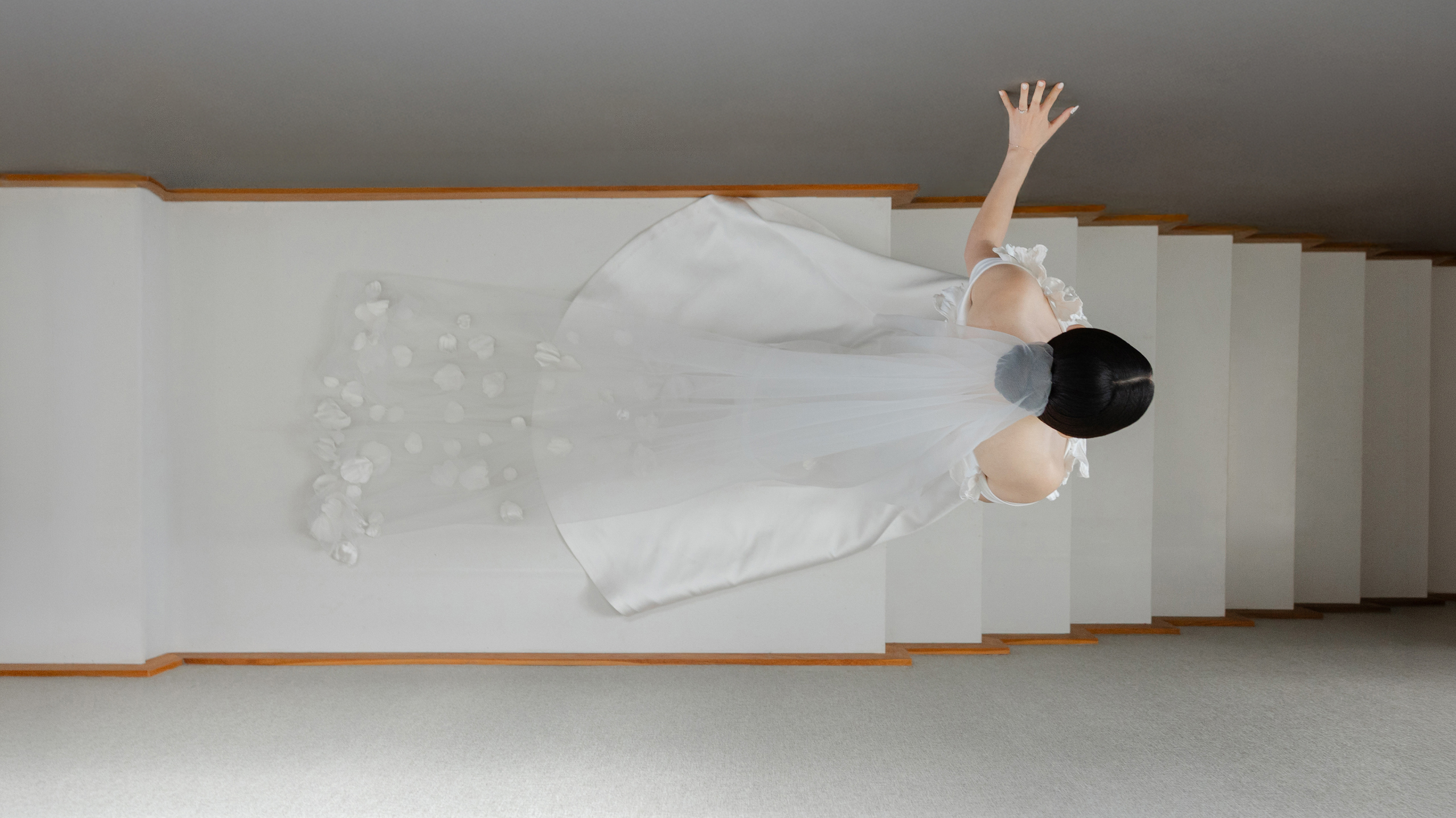 Axioo: A Study in Softness: A Wonderland Uluwatu Wedding in Bali